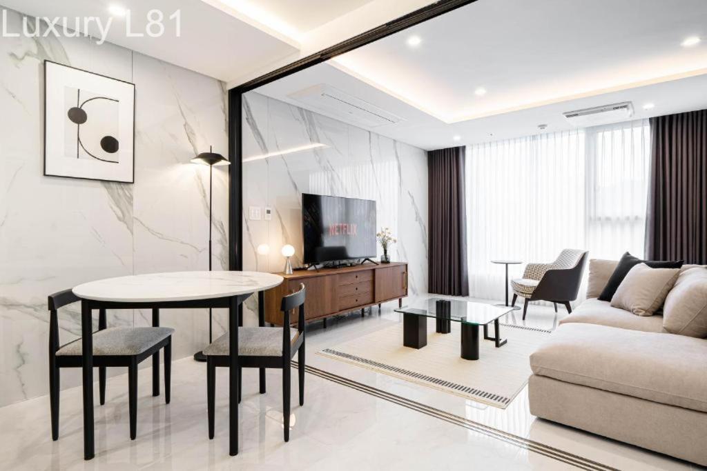 Angia Luxury Apartment Inside Landmark 81 Tower Ho Chi Minh-staden Exteriör bild